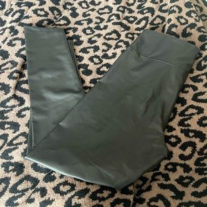 NWT American Eagle black leather leggings!! women’s XL
